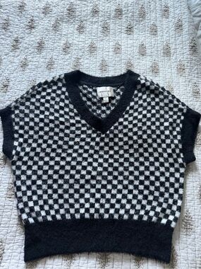 INDUSTRY Black & White Checkerboard V-Neck Sweater
